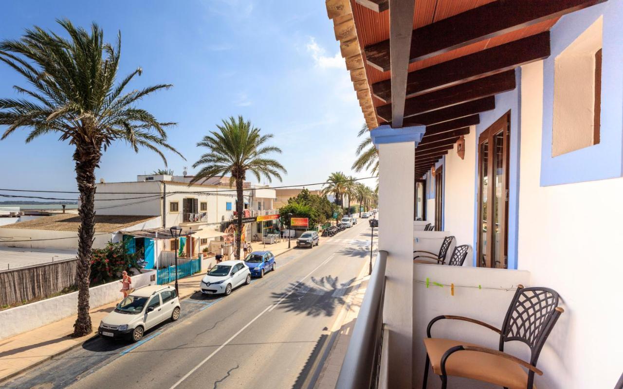 Hostal La Savina 외부 사진