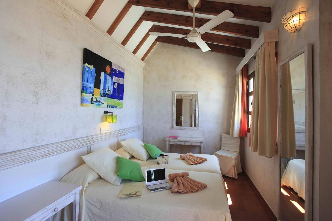 Hostal La Savina 외부 사진