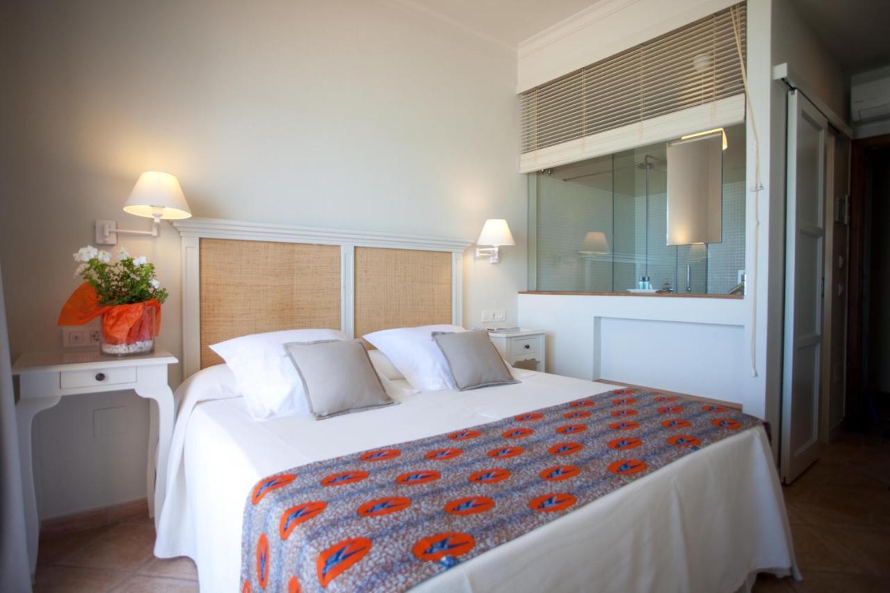 Hostal La Savina 외부 사진