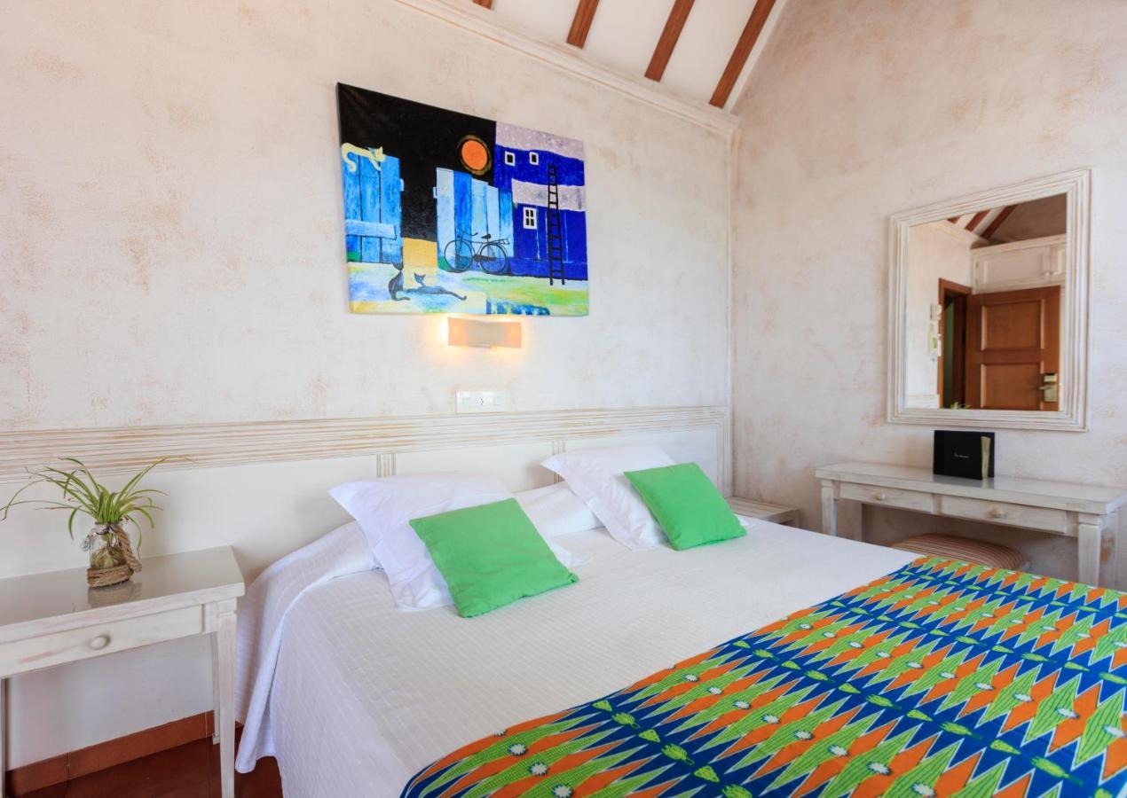 Hostal La Savina 외부 사진