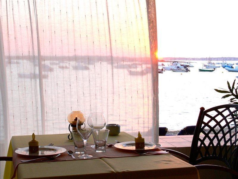 Hostal La Savina 외부 사진