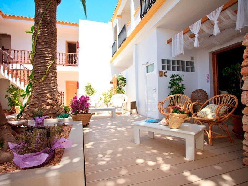 Hostal La Savina 외부 사진